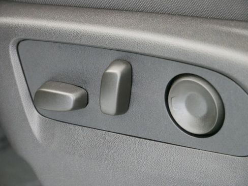 New 2025 GMC Sierra 2500 SLE w/ SLE Convenience Package image 11