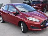 Used 2015 Ford Fiesta SE image 3
