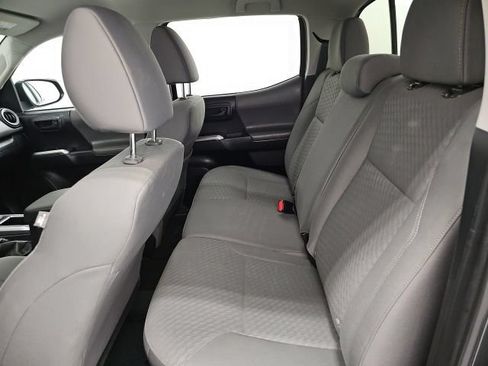 Certified 2023 Toyota Tacoma SR5 AWD/4WD image 29