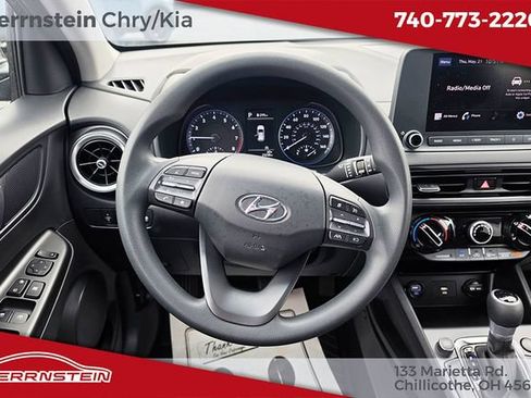 Used 2023 Hyundai Kona SEL w/ Cargo Package AWD/4WD image 7