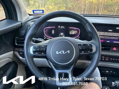 Certified 2024 Kia Sportage EX FWD image 18