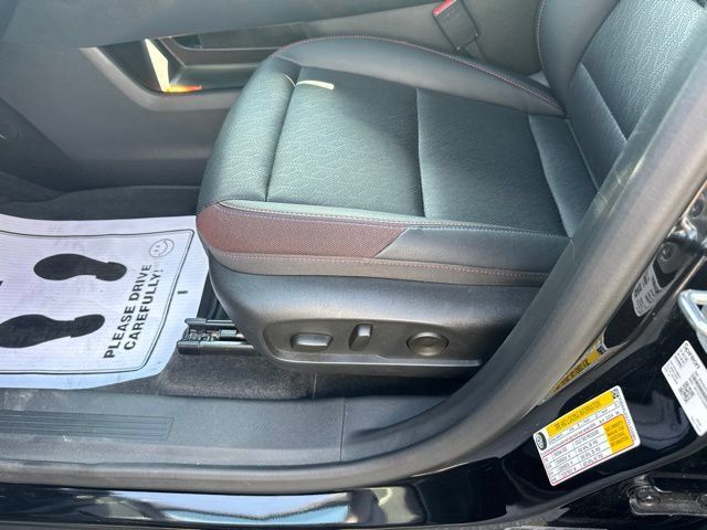 Used 2026 Chevrolet Equinox RS FWD image 7