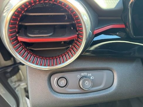 New 2026 Chevrolet Trax RS w/ Driver Confidence Package FWD image 6