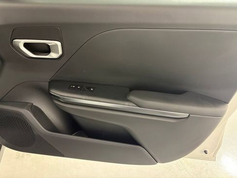 New 2026 Kia K4 FWD image 37