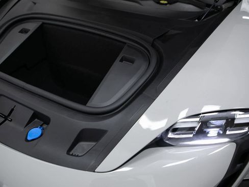 Certified 2024 Porsche Taycan 4 Cross Turismo image 32