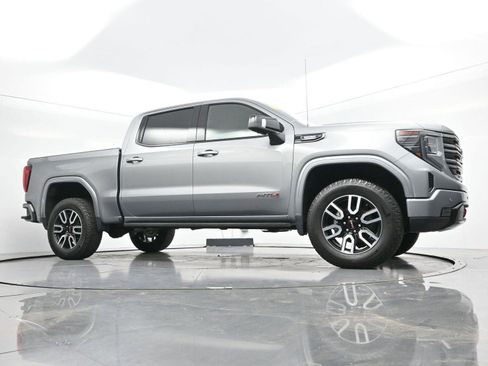 Used 2024 GMC Sierra 1500 AT4 w/ Technology Package AWD/4WD image 47