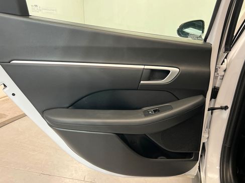 Used 2025 Hyundai Sonata SEL FWD image 18