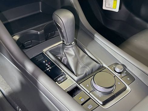 New 2026 MAZDA MAZDA3 2.5 S Sedan w/ Preferred Pkg FWD image 11