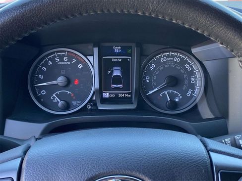 Used 2021 Toyota Tacoma TRD Off-Road image 31