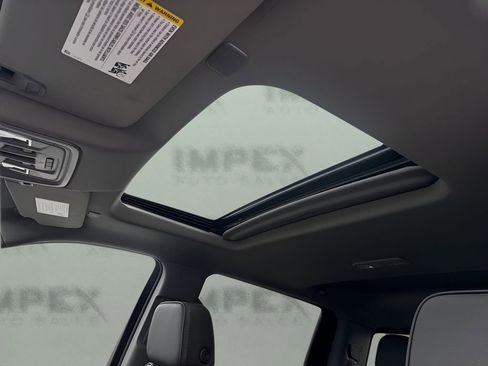 Used 2025 GMC Sierra 3500 Denali w/ Denali Reserve Package image 12