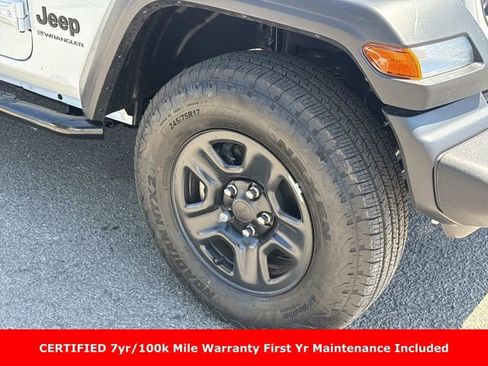 Used 2024 Jeep Wrangler Sport AWD/4WD image 8