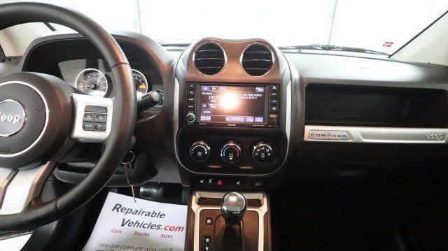 Used 2017 Jeep Compass High Altitude FWD image 13