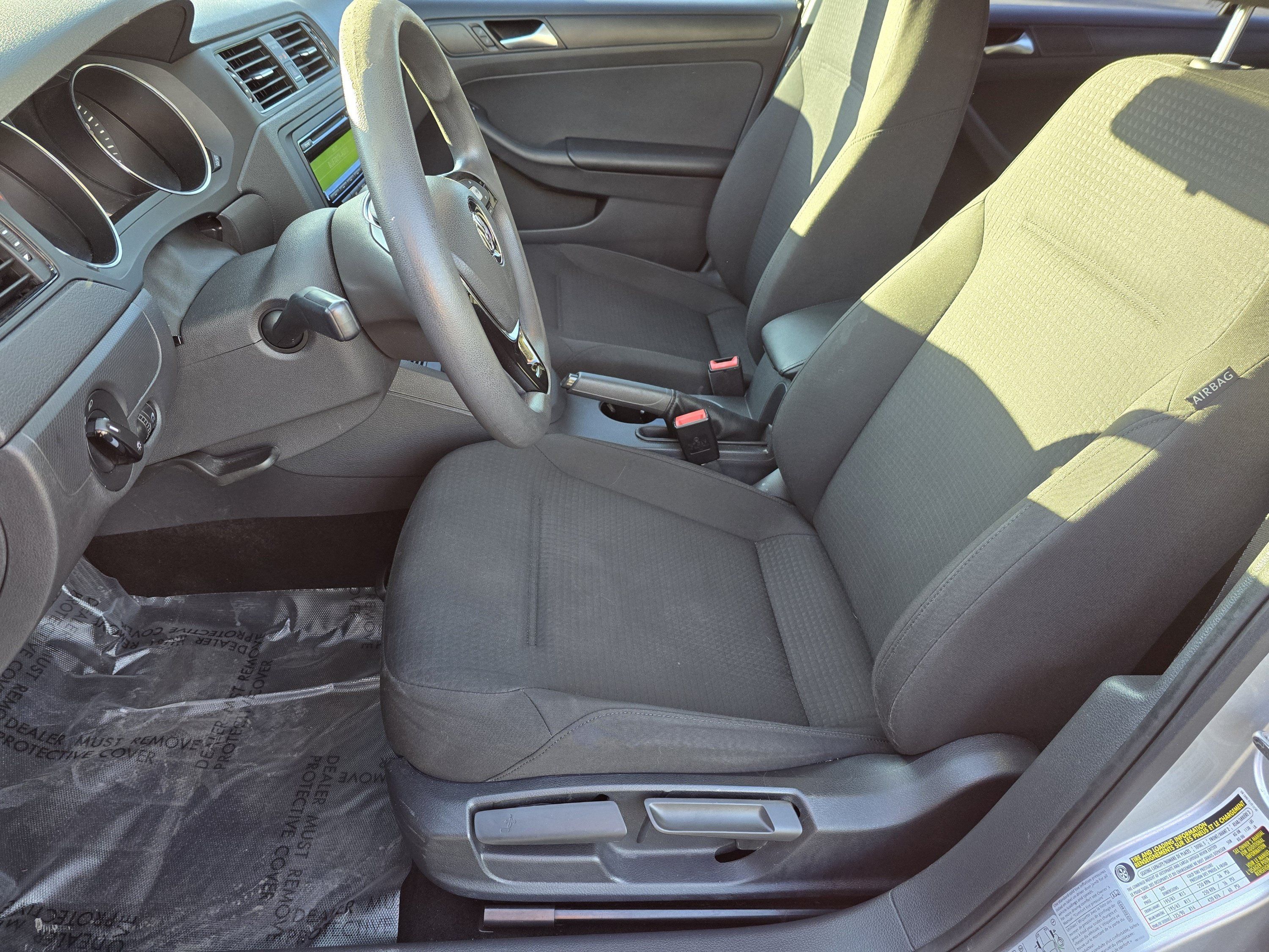 Used 2015 Volkswagen Jetta S FWD image 27