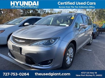 Used 2019 Chrysler Pacifica Touring Plus w/ Cold Weather Group