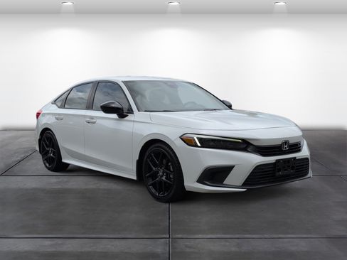 Certified 2023 Honda Civic Sport image 2
