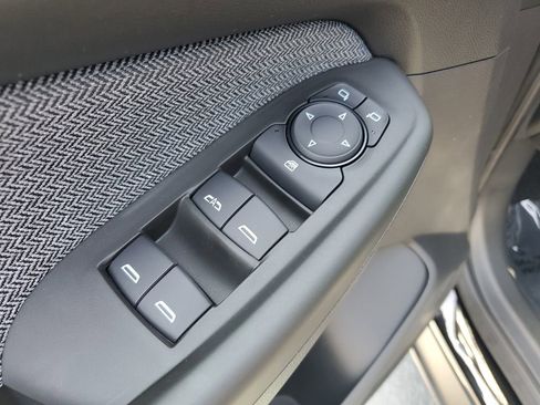 New 2026 Chevrolet TrailBlazer LT w/ Midnight Edition FWD image 20