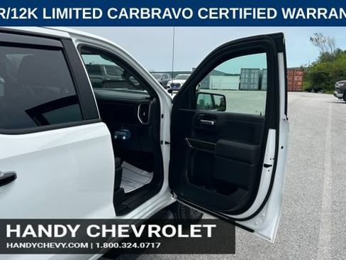 Certified 2021 Chevrolet Silverado 1500 RST w/ Redline Edition AWD/4WD image 43