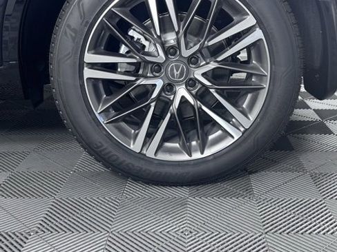 Certified 2025 Acura MDX w/ Advance Package image 12