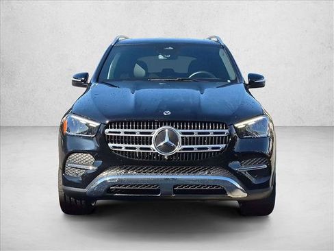 Certified 2025 Mercedes-Benz GLE 350 4MATIC image 2