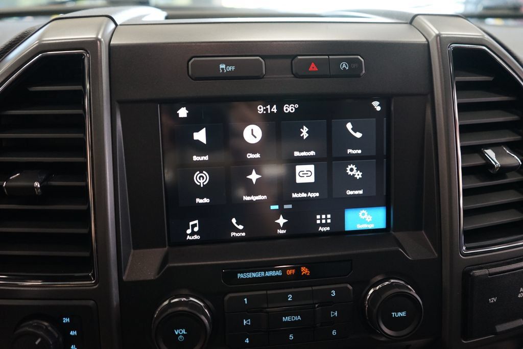 Used 2018 Ford F150 XLT w/ Equipment Group 302A Luxury AWD/4WD image 35