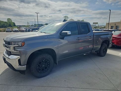 Used 2019 Chevrolet Silverado 1500 LT w/ All-Star Edition image 2