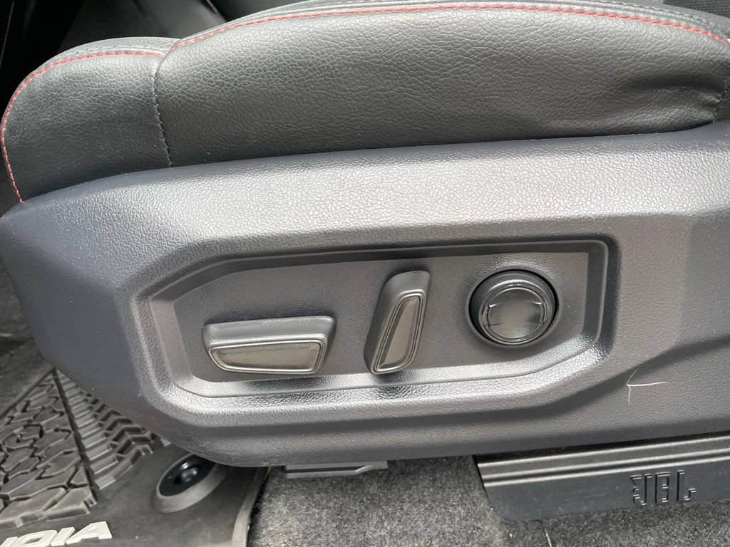 Used 2025 Toyota Sequoia TRD Pro AWD/4WD image 11