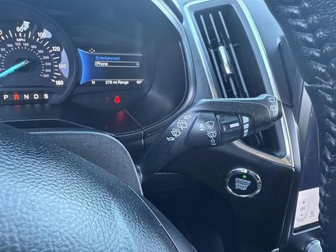 Used 2024 Ford Edge Titanium image 33