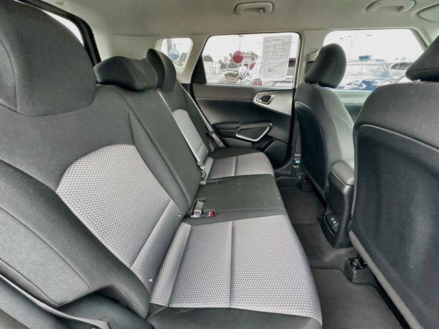 Certified 2024 Kia Soul S FWD image 25