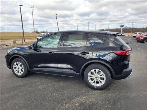 New 2025 Ford Escape Active w/ Active Premium Tech Pack image 9