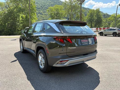 New 2026 Hyundai Tucson SE AWD/4WD image 12