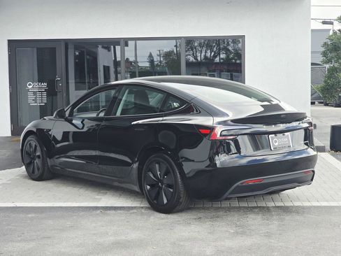 Used 2024 Tesla Model 3 Long Range image 3