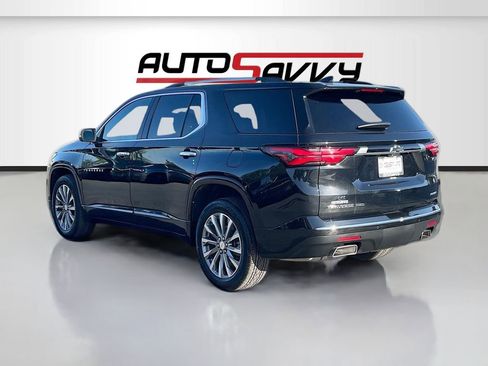 Used 2023 Chevrolet Traverse Premier image 5