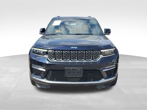 Used 2024 Jeep Grand Cherokee Summit AWD/4WD image 2