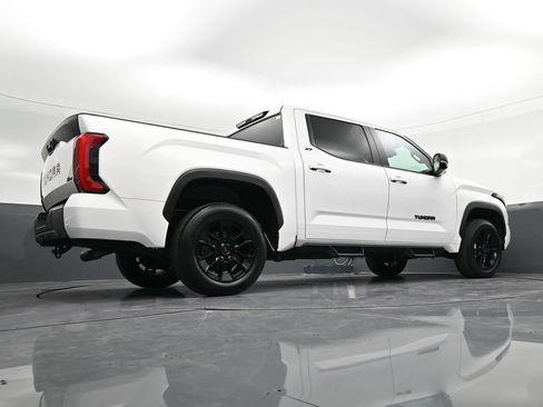 Used 2024 Toyota Tundra SR5 w/ SR5 Premium Package image 34