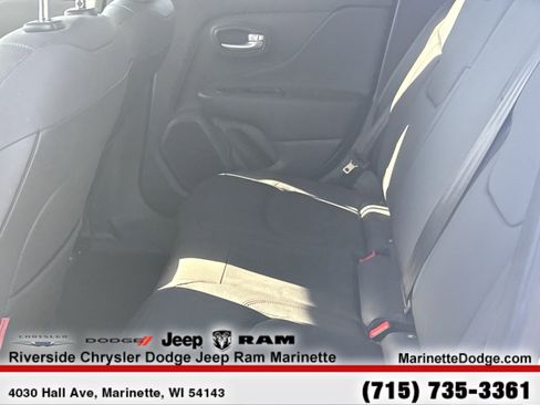 Used 2023 Jeep Renegade Trailhawk w/ Trailhawk Elite Group image 27