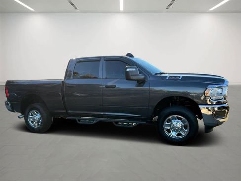 Used 2024 RAM 2500 Tradesman w/ Towing Technology Group image 6