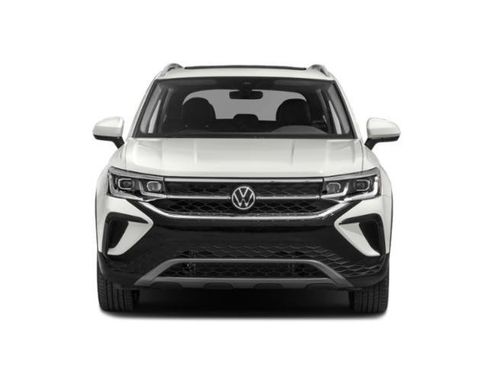 Used 2022 Volkswagen Taos SEL w/ Panoramic Sunroof Package AWD/4WD image 4