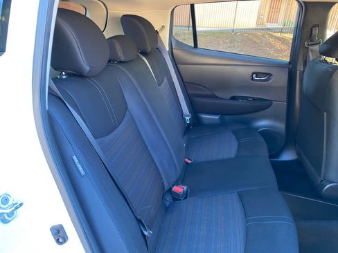 Used 2021 Nissan Leaf SV Plus image 45