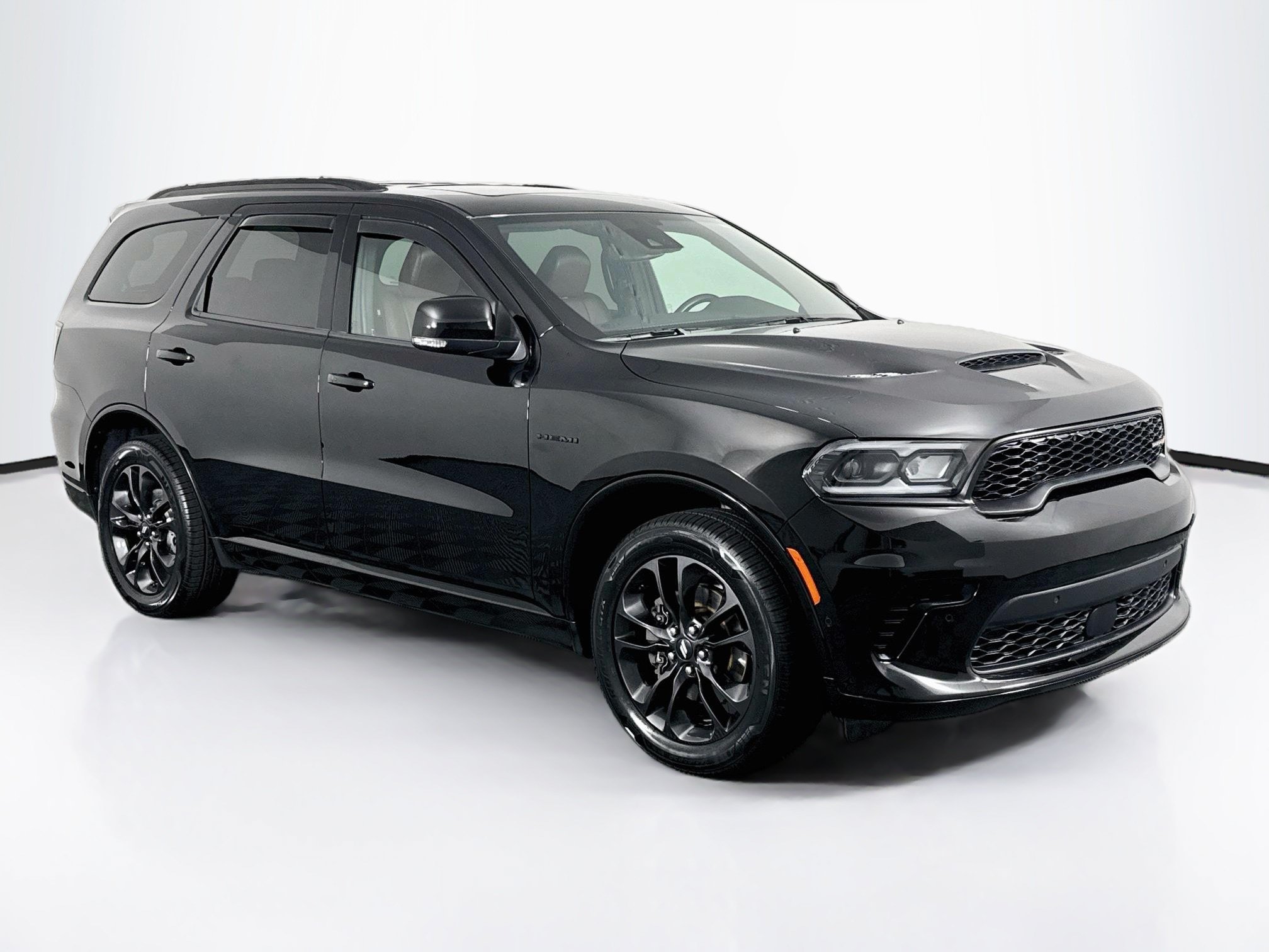 Used 2025 Dodge Durango R/T AWD/4WD image 2