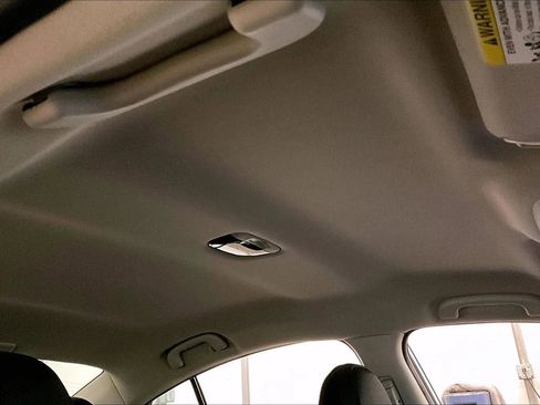 Used 2019 Subaru Impreza 2.0i Premium w/ Eyesight & BSD/Rcta & SRF image 21