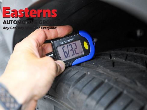 Used 2022 Hyundai Santa Fe Limited image 26