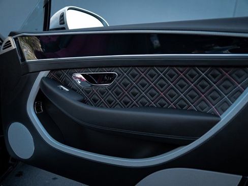 Used 2021 Bentley Continental GT Mulliner image 57