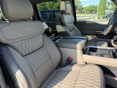 Used 2026 Ford F450 Platinum AWD/4WD image 3