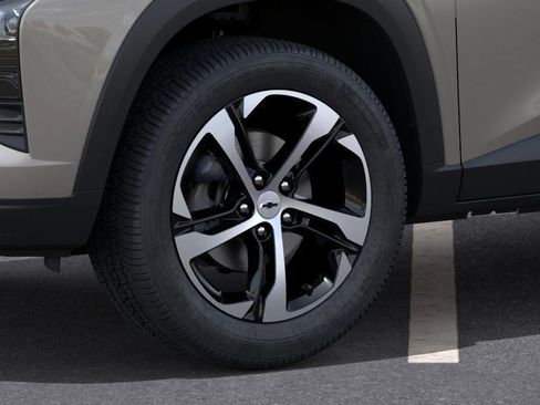 New 2026 Chevrolet Trax RS w/ Driver Confidence Package image 33