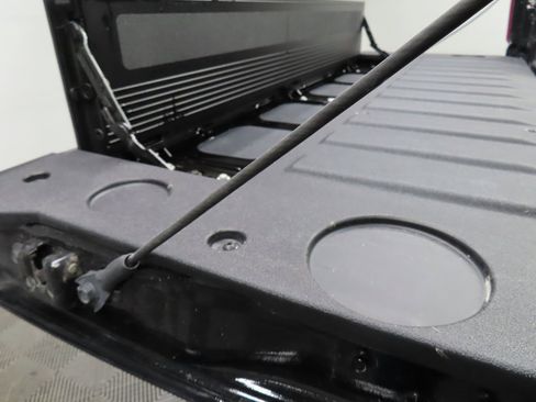 Used 2025 Chevrolet Silverado 1500 High Country w/ Midnight Edition image 43