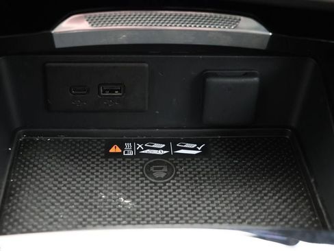 Used 2025 Buick Envision Preferred image 24