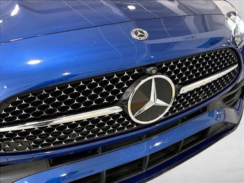 Used 2022 Mercedes-Benz C 300 Sedan image 30