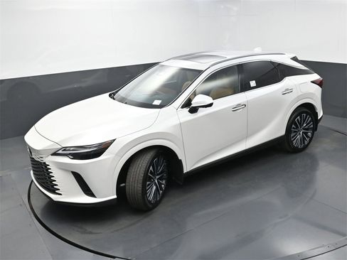 Used 2023 Lexus RX 350 Premium Plus w/ Cold Area Package image 33