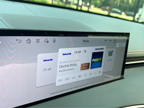 New 2026 Genesis GV70 2.5T Advanced AWD/4WD image 12