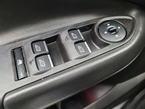 Used 2018 Ford Escape Titanium w/ Ford Safe & Smart Package image 27